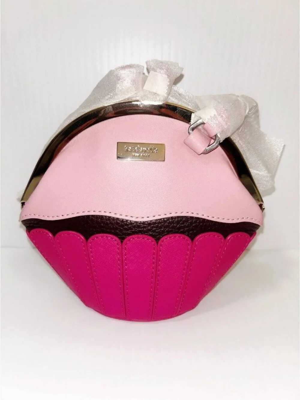 Kate Spade Take The Cake Posie Cupcake Small Purse Wristlet - Picture 3 of 4